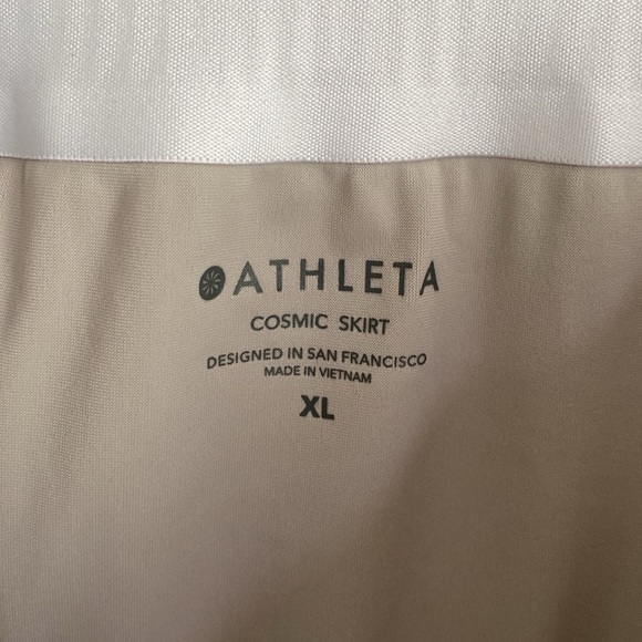 Athleta beige cosmic skirt with elastic waistband and zipper pockets size XL - Picture 6 of 7